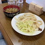 たけ川うどん 山梨店 - 肉つけうどん中
