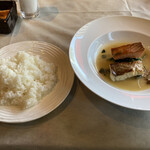 Bisutoro Regaru - メイン:白身魚ムニエル 味噌バターソース のランチメニュー ¥1,530(スープ、サラダ、コーヒー付き)