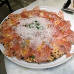 Pizzeria e Trattoria VACANZE NAGONE - プロシュートエルッコラ（＋５５０円）