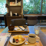 BLUE BOOKS cafe OKINAWA - デザート&コーヒー