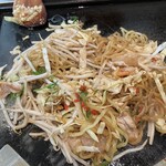 お好み焼本舗 - ごちそうMIX焼きそば（税込 979円）評価＝△