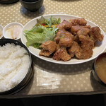 鶏の伊藤 - 甘酢ザンギ定食は凄いボリュームです♪