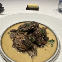 アーティショー - モリーユ茸のフリカッセ。