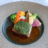 ペルゴーラ - 仔羊背肉の香草パン粉焼き