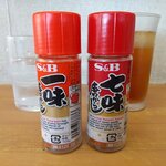 喜多方ラーメン 天高盛 - 一味と七味唐辛子