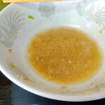 バク豚696 - 丼に残るアブラタレ