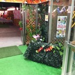 楽園ビアガーデン - 草津熱帯圏を彷彿させてくれる、楽園のゴーヂャスなエントランス