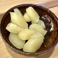 すし処 睦月 - ガリ