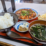 泉食堂 - 麻婆豆腐定食