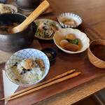 カエデナ - ウニの西京漬の釜飯