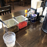 博多豚骨うまか丸 - 卓上