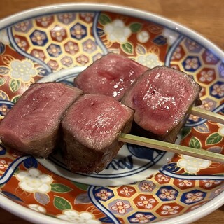 ①Okitaya is the most popular! Cow tongue skewer