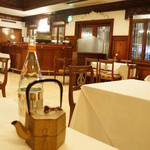 マダム・トキ - クラシックな雰囲気のメインダイニング