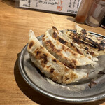 Jizakanayataigottsuxan - 焼餃子