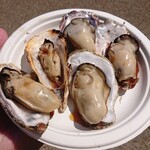 かずちゃん - 焼き牡蠣