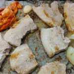 韓国家庭料理ジャンモ - サムギョプサル食べ放題（焼き肉スタイル）