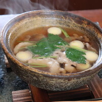 飛騨季節料理 肴 - 穴熊スープ