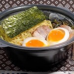 ラー麺 ずんどう屋 - 味玉らーめん