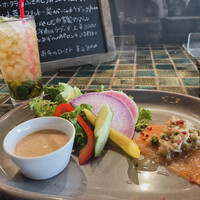 シャイニーアウル 表参道 - 
