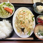 Achikochiya - 野菜イタメ（肉入り）定食…税込800円