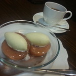 ビストロ バキュース - ２０１３・７・２２　桃コンポート