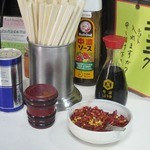 そばはち - 卓上の様子。