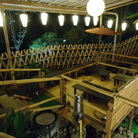 鰻割烹 伊豆栄 梅川亭 - 川床風な席もあったり