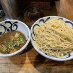 麺鮮醤油房 周平 - つけ麺　大盛