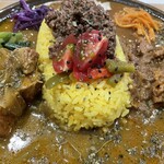 Spice Curry Hare-Cla - ＼(=^‥^)/’`あっぷ