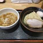 麺屋 睡蓮 - 味玉つけめん