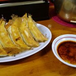 香蘭 - タレと餃子