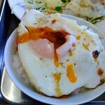 徳市 - これが一番おいしい食べ方ですね、パクパクいけちゃいます