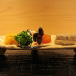 新ばし 星野 - 唐墨 黒豆 寄せ数の子 菜の花の昆布〆 たたき牛蒡