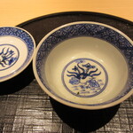 新ばし 星野 - 出汁飲み干し、器の底