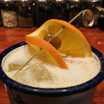 BAROSSA cocktailier - ③ 信長バナナのフォスティーニ（フォスターマティーニ）