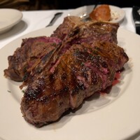 Morton's The Steakhouse 丸の内 - Ｔボーンステーキ