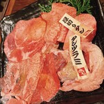 黒毛和牛まるごと一頭買い焼肉 道頓堀みつる - 