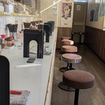 ラーメンワンちゃん - 店内カウンター席