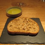 MOZU - シリアルブレッド