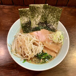 Noukou Tonkotsu Ramen Okuya - 豚骨醤油ラーメン（並） ¥650 ＋ もやし ¥50