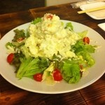 カフェ＆ビア　あるかアるか - ポテサラ