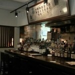 TRY BAR - レトロ感覚な店内