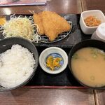 濱焼北海道魚萬 - アジフライ定食（日替わり）