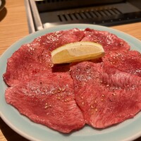 TANAKA YAKINIKU RESTAURANTE - 