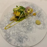 レストラン ラ・フロレゾン・ドゥ・タケウチ - フランス産ホワイトアスパラガスと平貝のグリエ