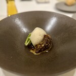 レストラン ラ・フロレゾン・ドゥ・タケウチ - ヴァンジョーヌの香るモリーユ茸のファルシー