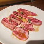 Sumibiyakiniku Kankokuryouri Hanari - 