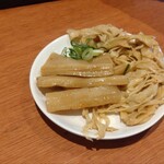 近江熟成醤油ラーメン 十二分屋 草津店 - 