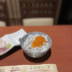 酒肴場 屯 - ご飯は小さめ