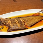 割烹 やまと 路地裏 - クツゾコの煮付け